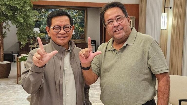 Pramono Anung Lantik Tujuh Stafsus Profesional untuk Bantu Pimpin Jakarta